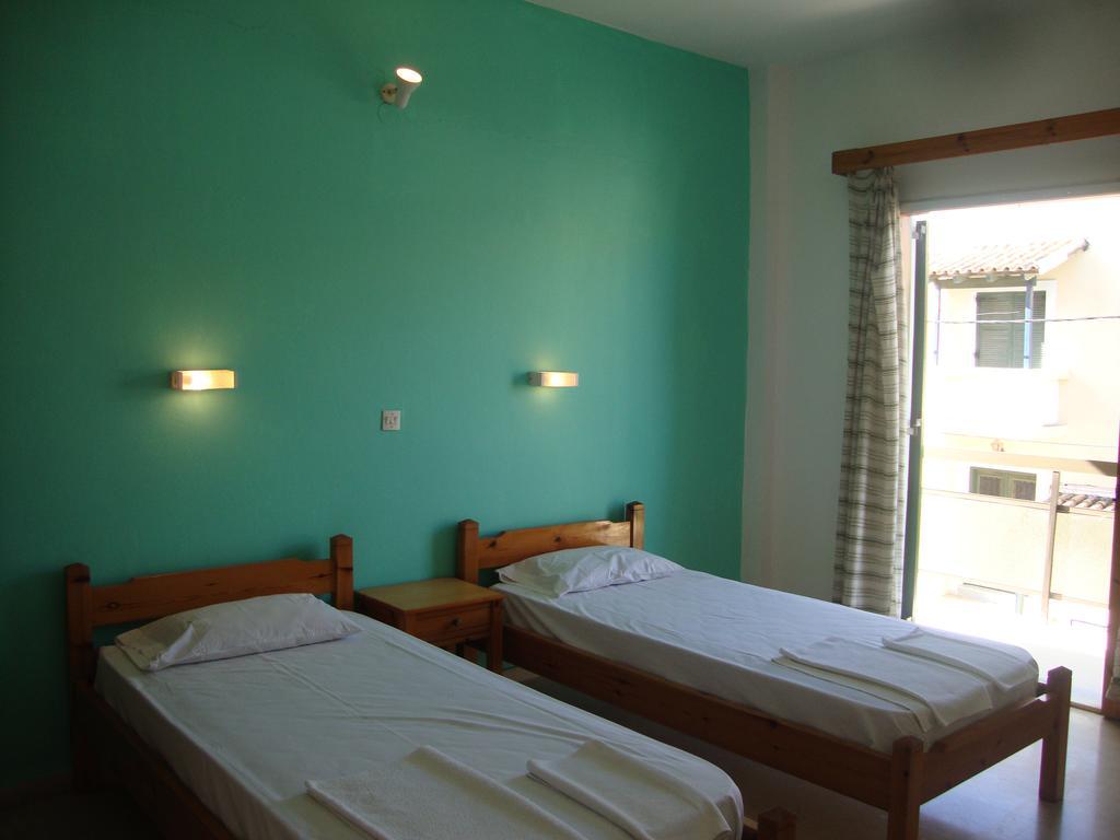 Alex Apartments Róda Kültér fotó
